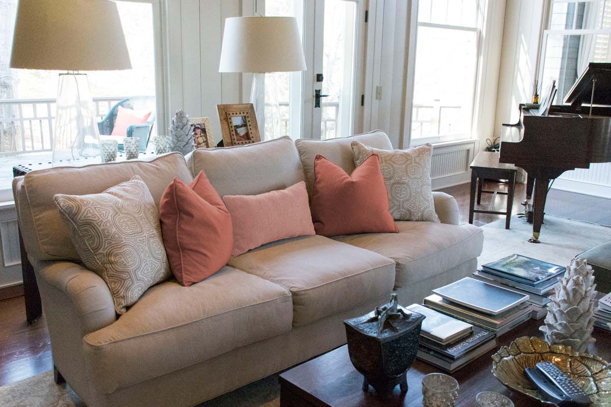 Living Room Room Rose Quartz Sofa
